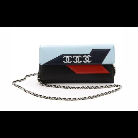 CHANEL Handbags - Authentic Chanel Airlines Collection WOC bag! MINT